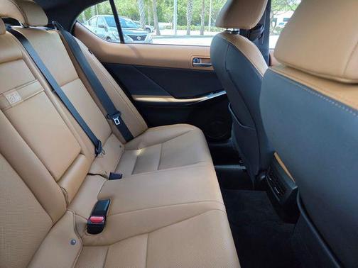 Iridium 2025 Lexus IS 300 Base