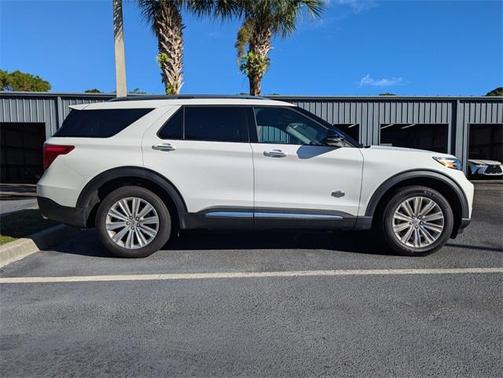 2024 Ford Explorer King Ranch