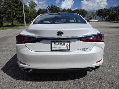 2025 Lexus ES 350 Base