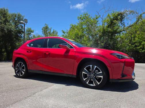 Redline 2025 Lexus UX 300h Premium