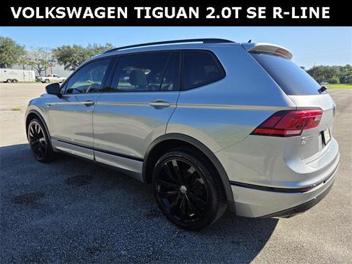 2020 Volkswagen Tiguan 2.0T SE R-Line Black