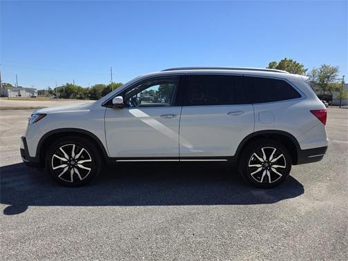 2019 Honda Pilot Touring 8-Passenger