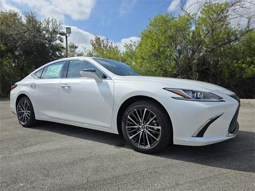 2025 Lexus ES 350 Base