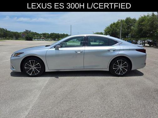 Iridium 2025 Lexus ES 300h Premium