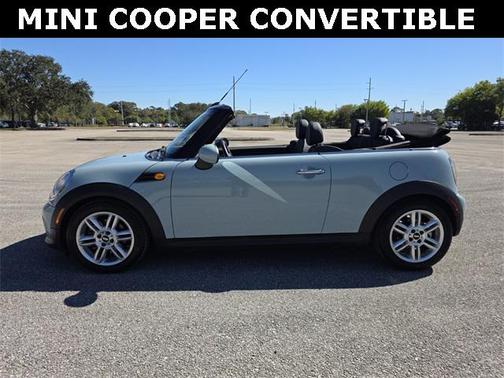 2013 MINI Convertible Cooper