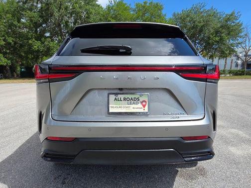 Atomic Silver 2022 Lexus NX 350h Premium