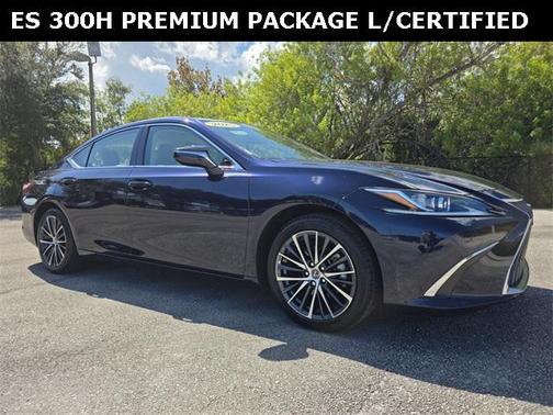 2025 Lexus ES 300h Premium