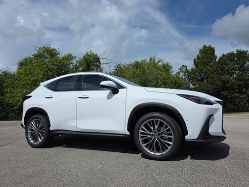 Ultra White 2026 Lexus NX 350h Luxury