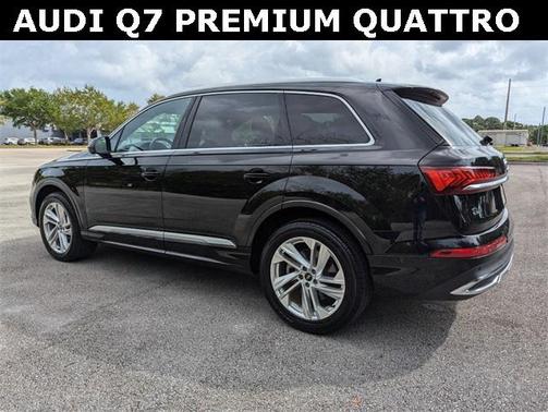 2021 Audi Q7 45 Premium