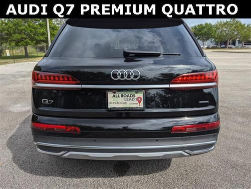 2021 Audi Q7 45 Premium