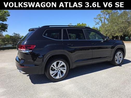 2023 Volkswagen Atlas 3.6L SE w/Technology
