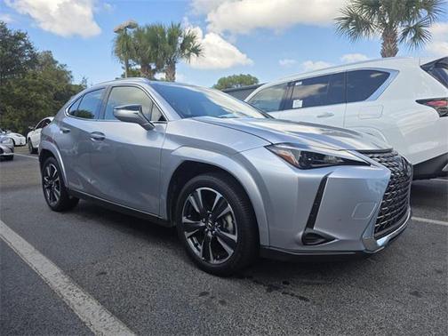 2025 Lexus UX 300h Premium