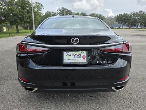 2025 Lexus ES 350 Base