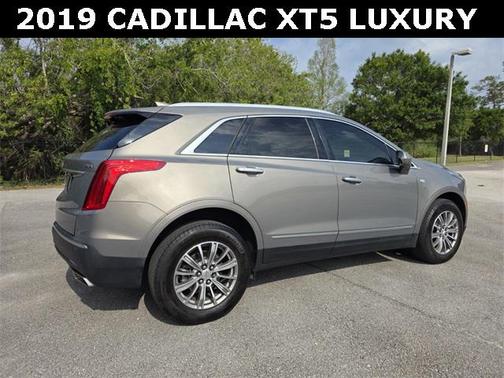 2019 Cadillac XT5 Luxury
