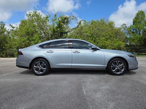 Solar Silver Metallic 2024 Honda Accord EX