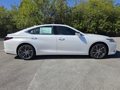 2025 Lexus ES 350 Base