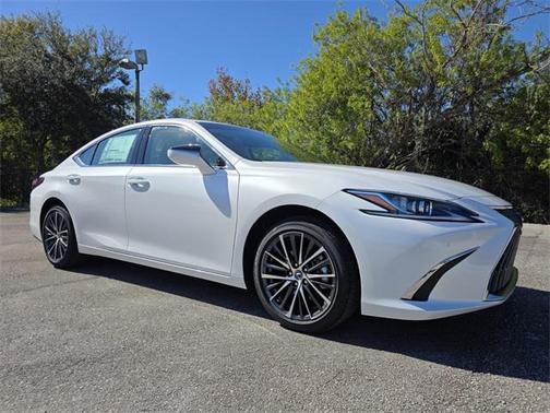 2025 Lexus ES 350 Base