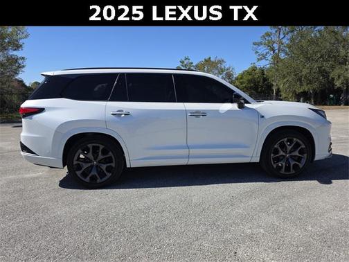 2025 Lexus TX 500h F SPORT Luxury