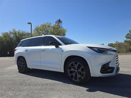 2025 Lexus TX 500h F SPORT Luxury
