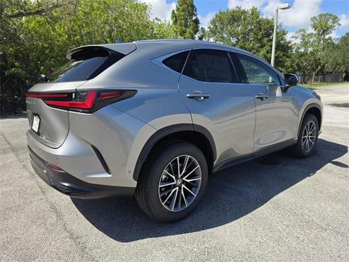 2026 Lexus NX 350h 350h Luxury