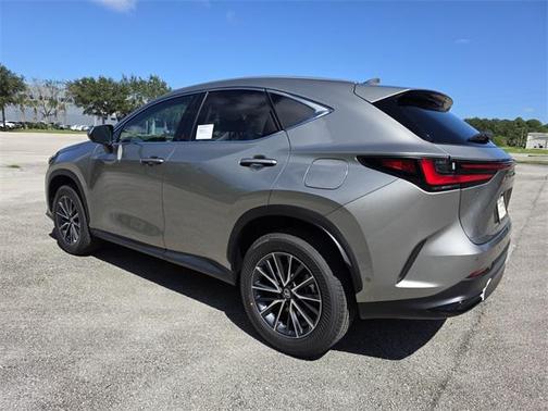 2026 Lexus NX 350h 350h Luxury