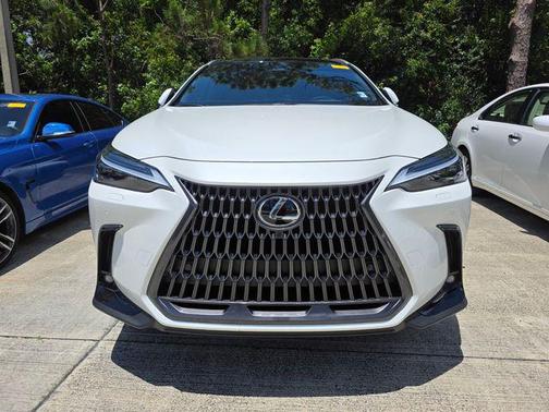 Eminent White Pearl 2025 Lexus NX 350h Luxury
