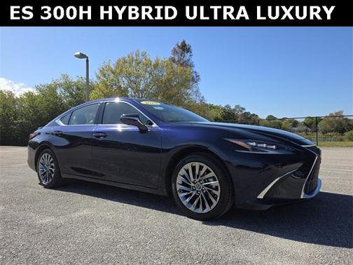 2024 Lexus ES 300h Ultra Luxury