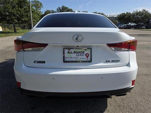 2020 Lexus IS 300 Base