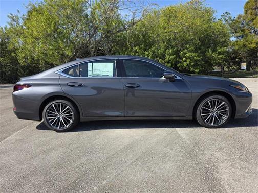 2025 Lexus ES 350 Base