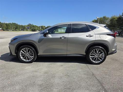 2023 Lexus NX 350h 350h Luxury