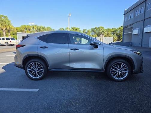 2023 Lexus NX 350h 350h Luxury