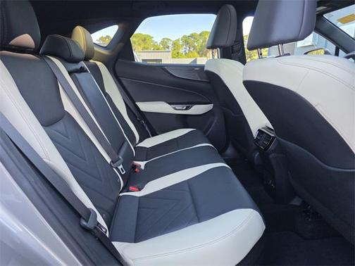 2023 Lexus NX 350h 350h Luxury