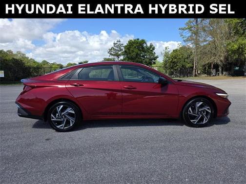 2025 Hyundai ELANTRA HEV SEL Sport