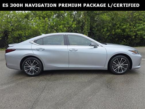 2023 Lexus ES 300h Premium