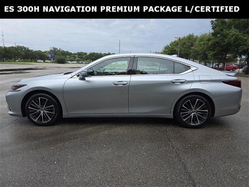 2023 Lexus ES 300h Premium