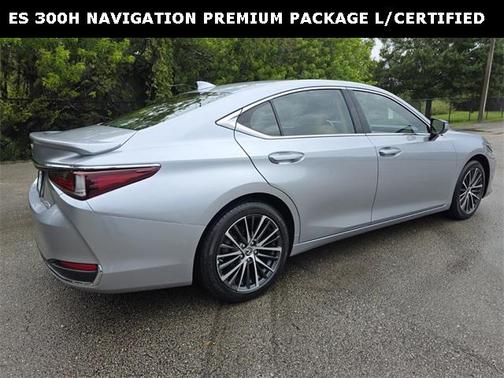2023 Lexus ES 300h Premium
