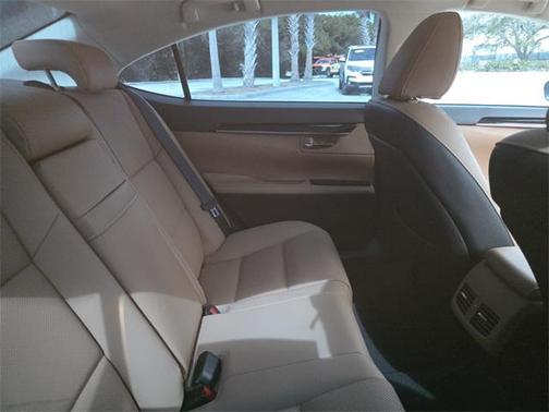 2018 Lexus ES 350 Base