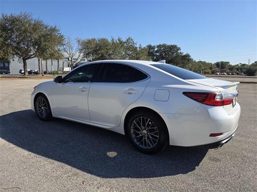 2018 Lexus ES 350 Base