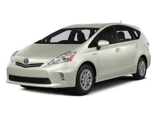 2014 Toyota Prius v Five