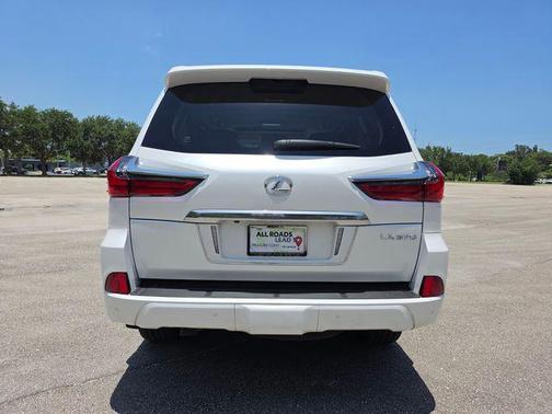 Eminent White Pearl 2021 Lexus LX 570 Base