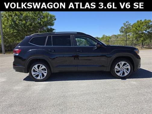 2023 Volkswagen Atlas 3.6L SE w/Technology
