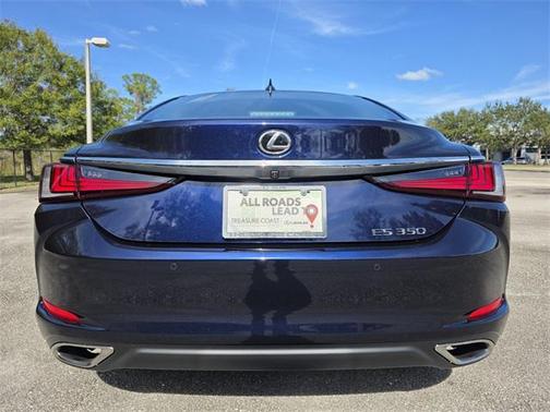 2025 Lexus ES 350 Base