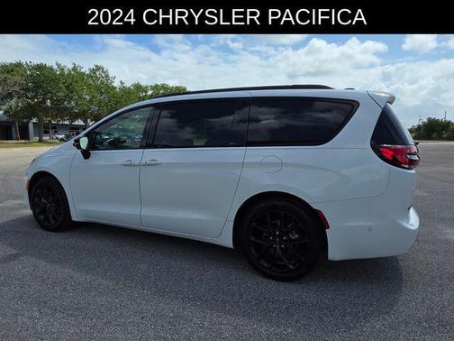 2024 Chrysler Pacifica Limited