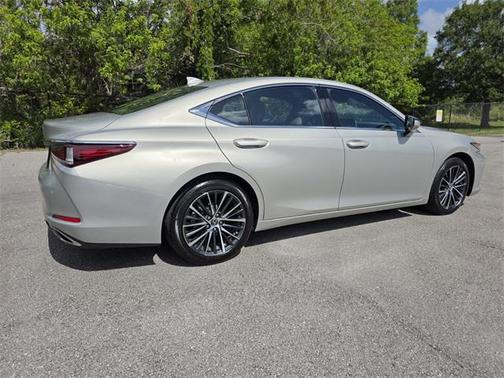 2024 Lexus ES 350 Premium