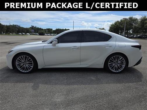 2022 Lexus IS 300 Base