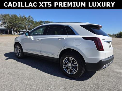 2021 Cadillac XT5 Premium Luxury