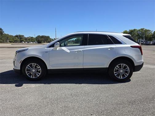 2021 Cadillac XT5 Premium Luxury