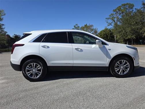 2021 Cadillac XT5 Premium Luxury