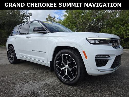 2023 Jeep Grand Cherokee Summit