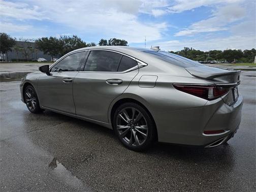 2019 Lexus ES 350 F Sport